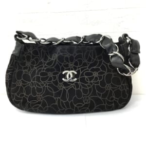 シャネル カメリア ショルダーバッグ スエード 肩がけ