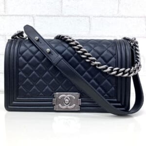 シャネル ボーイシャネル チェーンショルダーバッグ A67086 25 ラムスキン
