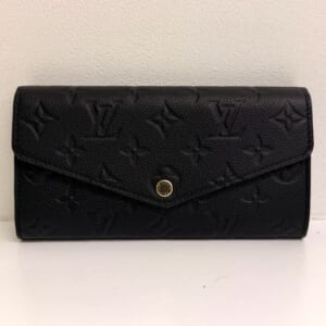 ルイヴィトン モノグラムアンプラント ポルトフォイユサラ M82257