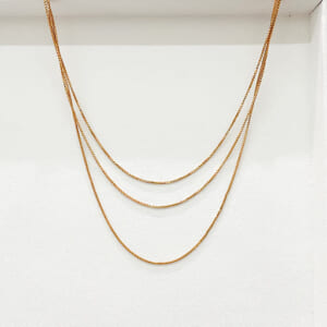 ウノアエレ ヴェネチアンチェーン3連ネックレス