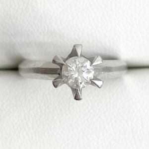 ダイヤモンドリング 0.46ct