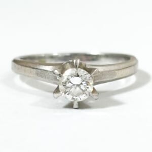 ダイヤモンドリング 0.37ct