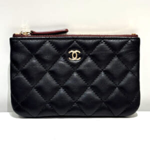 シャネル マトラッセ クラシックミニポーチ A82365 ラムスキン