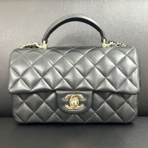 シャネル マトラッセ チェーンショルダーバッグ AS2431 トップハンドル ラムスキン ゴールド金具