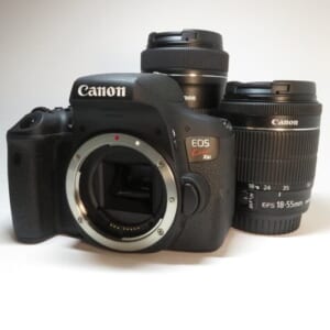Canon キャノン デジタル一眼レフカメラ EOS Kiss X8i ダブルズームキット 中古品