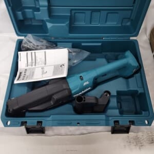 マキタ 充電式レシプロソー JR003G