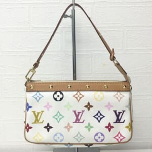 ルイヴィトン モノグラムマルチカラー ポシェットアクセソワール M92649