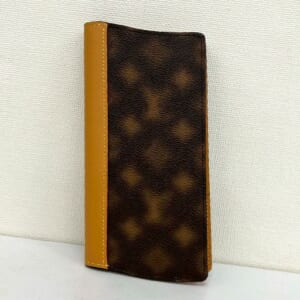 ルイヴィトン ディスイズノットモノグラム ポルトフォイユブラザ M81596