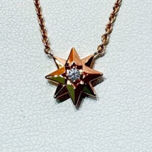 ディオール エトワールデヴァンネックレス JRDV95245