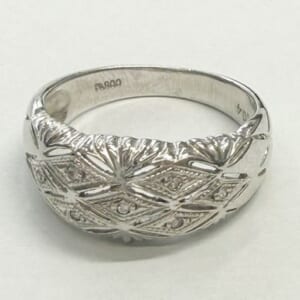 ダイヤモンドリング 0.04ct