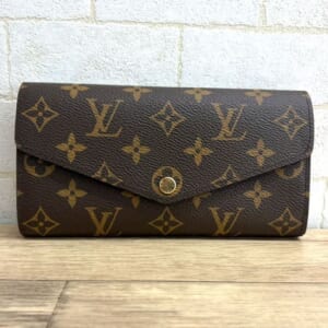 ルイヴィトン モノグラム ポルトフォイユサラ M62236