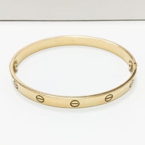 カルティエ ラブシリーズブレスレット