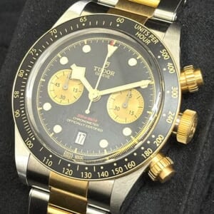 チューダー(チュードル) ブラックベイ クロノ 79363N