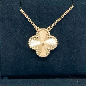 ヴァンクリーフ＆アーペル ヴィンテージアルハンブラネックレス VCARP4KL00