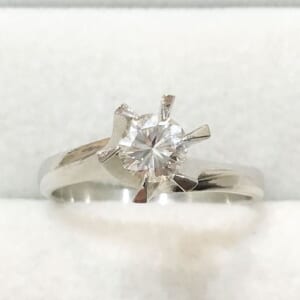 ダイヤモンドリング 0.35ct