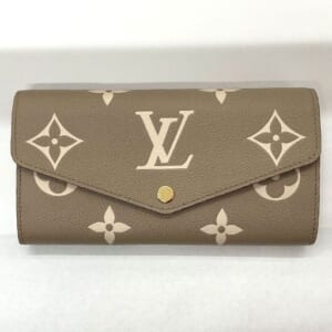 ルイヴィトン モノグラムアンプラント ポルトフォイユサラ M81049