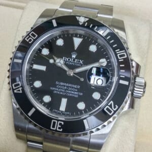 ロレックス サブマリーナ デイト 116610LN