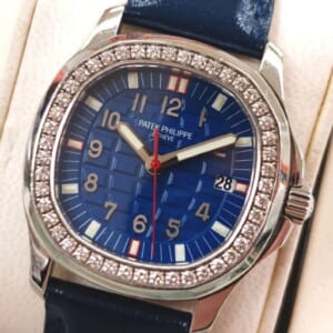 パテックフィリップ アクアノート ルーチェ 5067A-014