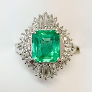 エメラルドリング 2.24ct