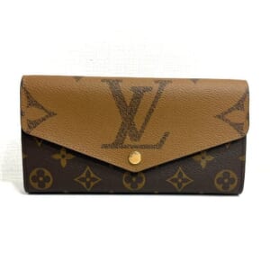 ルイヴィトン モノグラムジャイアントリバース ポルトフォイユサラ M80726