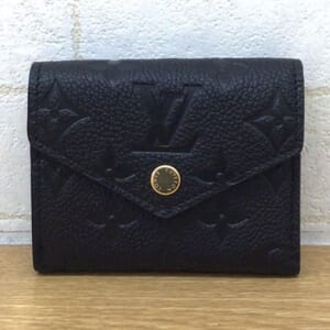 ルイヴィトン モノグラムアンプラント ポルトフォイユゾエ M62935