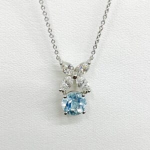 ティファニービクトリアネックレス