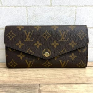ルイヴィトン モノグラム ポルトフォイユサラ M60531