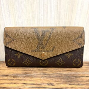 ルイヴィトン モノグラムリバース ポルトフォイユサラ M80726