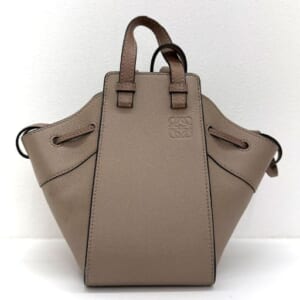 ロエベ ハンモック ドローストリングバッグミニ A538V07X10