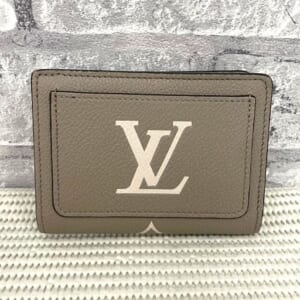 ルイヴィトン モノグラムアンプラント ポルトフォイユクレア M82370