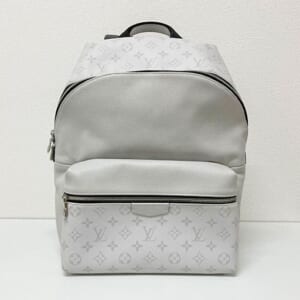 ルイヴィトン タイガラマ ディスカバリーバックパック M30953