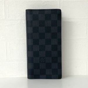 ルイヴィトン ダミエグラフィット ポルトフォイユブラザ N62665
