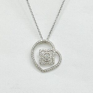 デビアス アンシャンテロータスネックレス