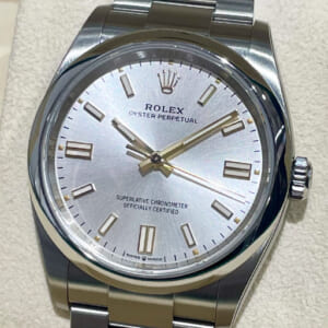 ロレックス オイスターパーペチュアル 126000