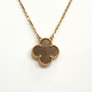 ヴァンクリーフ&アーペル ヴィンテージアルハンブラ ブラックシェルネックレス VCARP4KK00