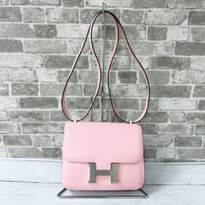 エルメス コンスタンス 18 スイフト ローズサクラ シルバーサテン金具