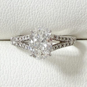 ダイヤモンドリング 0.900ct