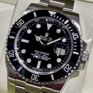 ロレックス サブマリーナ デイト 116610LN
