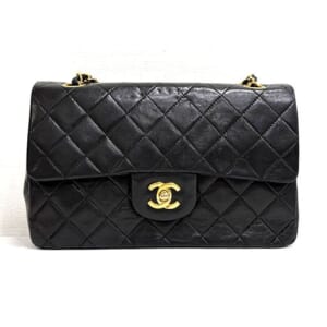 シャネル マトラッセ チェーンショルダーバッグ A01113