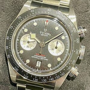 チューダー(チュードル) ブラックベイ クロノ 79360N