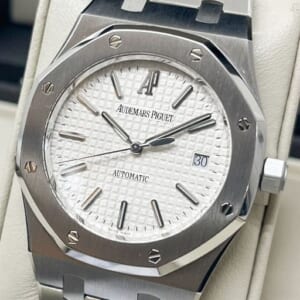 オーデマピゲ ロイヤルオーク 15300ST.OO.1220ST.01