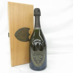 ドンペリニヨン エノテーク(黒) 1985 木箱付