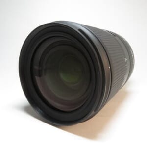 TAMRON タムロン カメラレンズ 28-200mm F/2.8-5.6 Di III RXD A071 ソニーEマウント 中古品