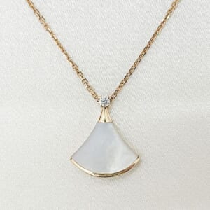 ブルガリ ディーヴァドリームネックレス 359986