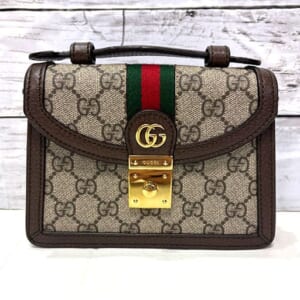 グッチ GGスプリーム オフディアミニチェーンショルダー 696180