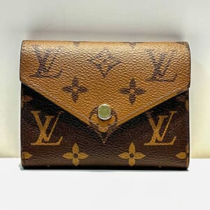 ルイヴィトン モノグラムリバース ポルトフォイユヴィクトリーヌ M81557