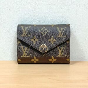 ルイヴィトン モノグラム ポルトフォイユヴィクトリーヌ M62360