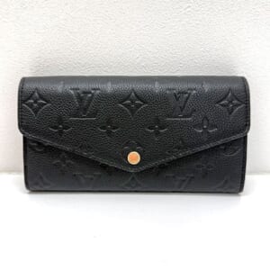 ルイヴィトン モノグラムアンプラント ポルトフォイユサラ M82257