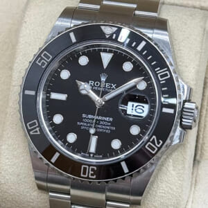 ロレックス サブマリーナ デイト 126610LN