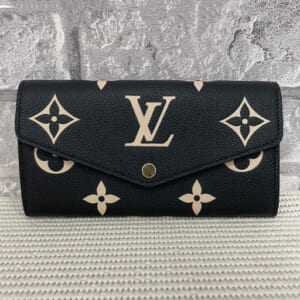 ルイヴィトン モノグラムアンプラント ポルトフォイユサラ M80496